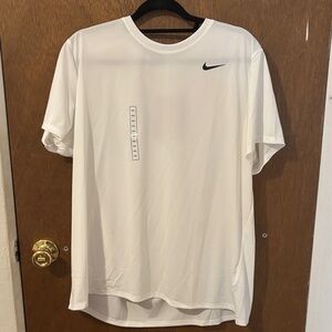 Nike Women’s White Short Sleeve Tee with Black Logo